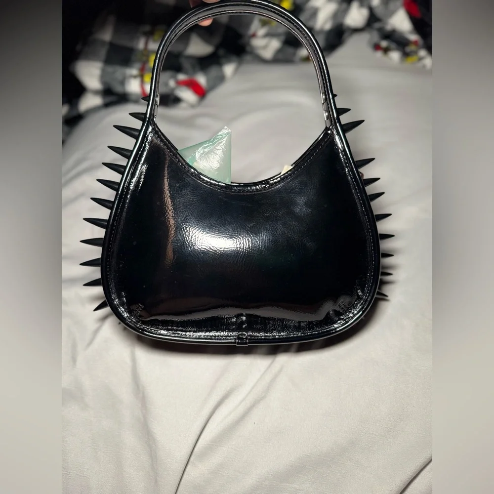 Coachtopia Crinkle Patent Coachtopia Leather With Spikes All Over Ergo - Picture 6 of 8